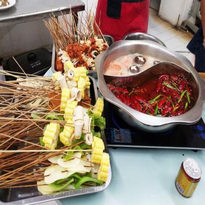 成都專業串串香技術培訓,香料食材精心制作合理配制